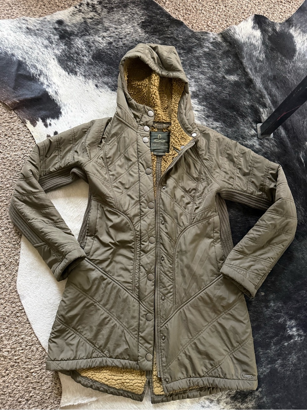 Prana Olive Quilted Trench Coat with Tan Sherpa Hood Lining